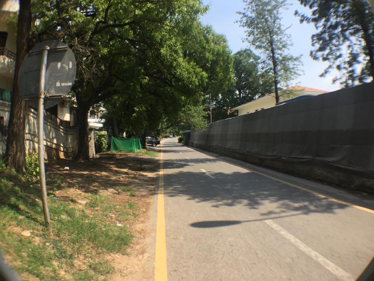 E Lodge Islamabad Exteriör bild