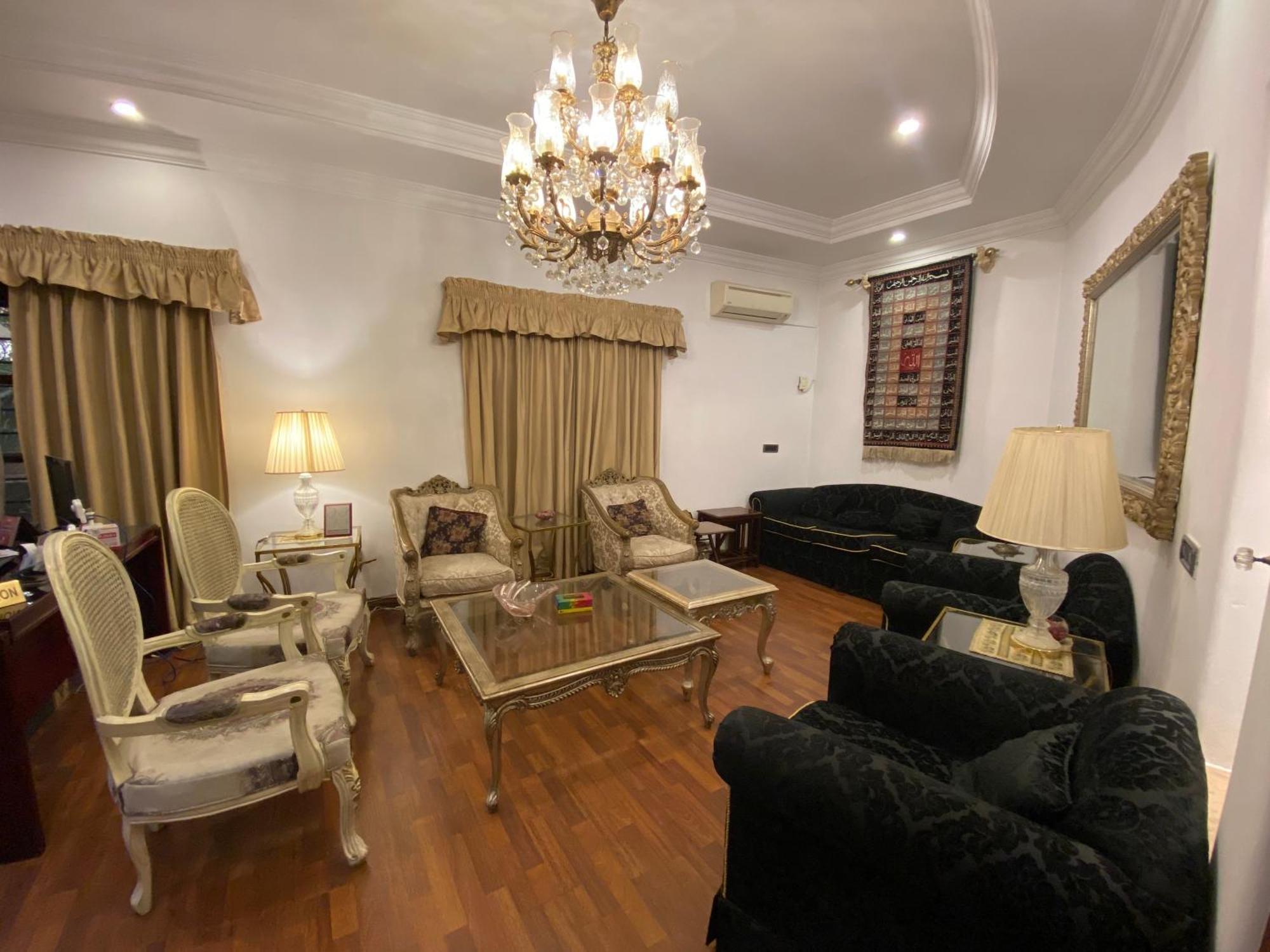 E Lodge Islamabad Exteriör bild